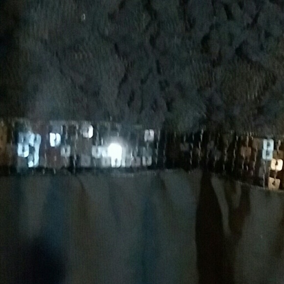 Childs blouse - Picture 3 of 5